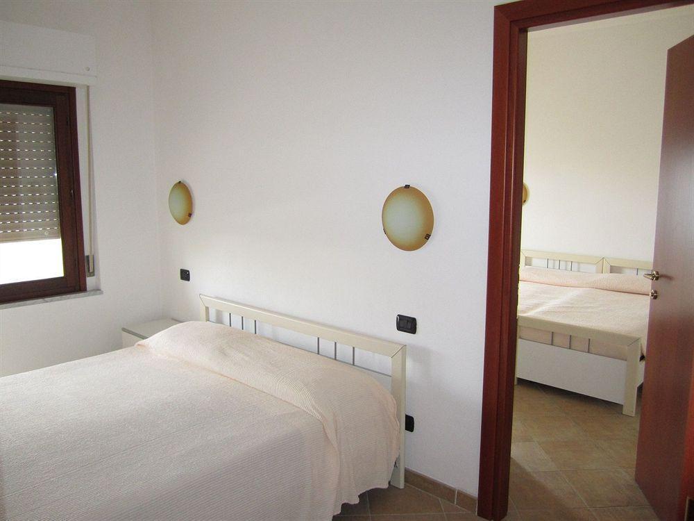 Il Gabbiano Hotel La Maddalena  Luaran gambar